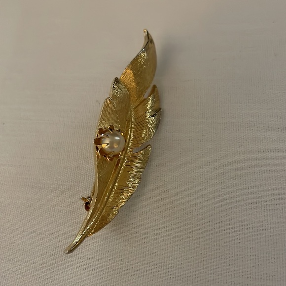 Estate jewelry Gold leaf brooch - Picture 4 of 8